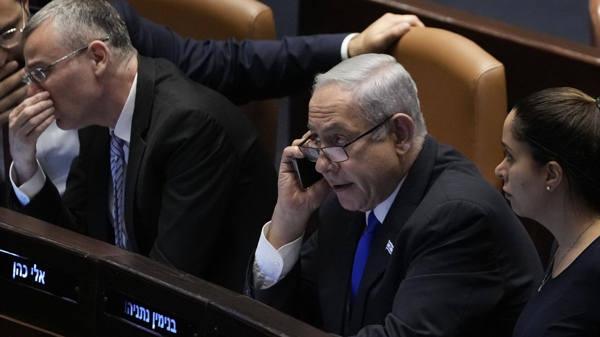 Izraelský parlament v prvním čtení schválil část kontroverzní justiční reformy